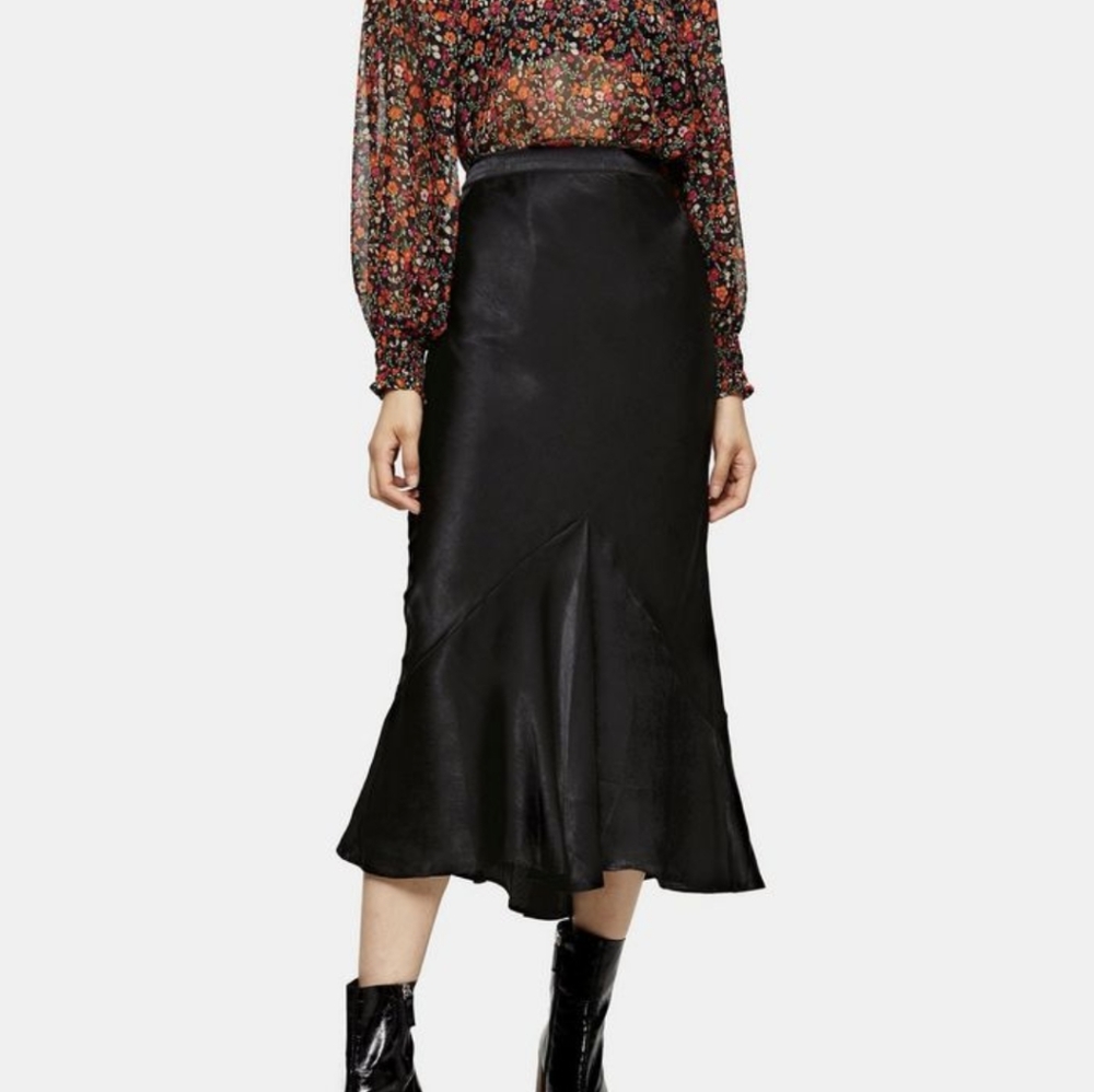 TopShop black satin flounce skirt US sz 8